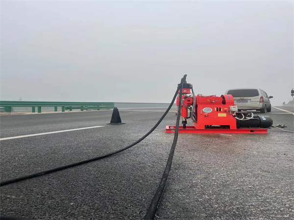 武汉马路路基路面开裂下沉注浆加固灌浆